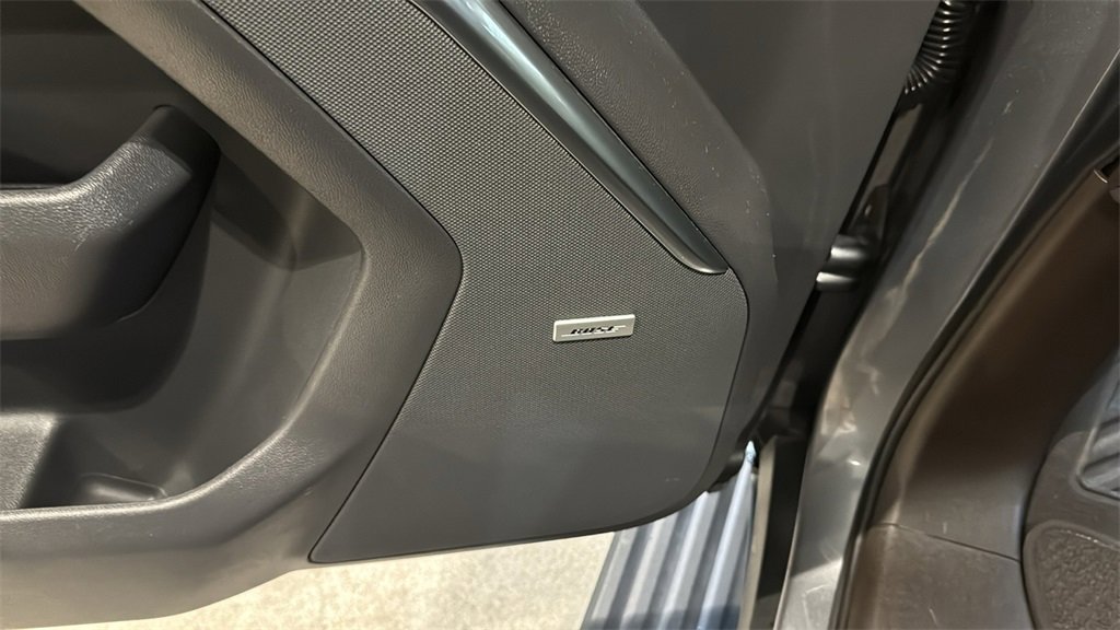 Used 2021 GMC Yukon Denali w/ Denali Premium Package image 24