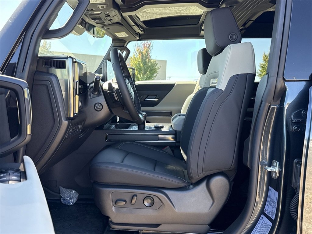New 2026 GMC Hummer EV 4x4 Crew Cab image 13