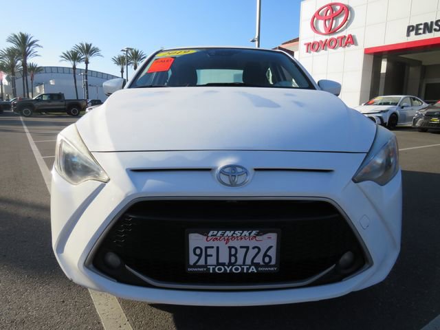 Used 2019 Toyota Yaris LE FWD image 2