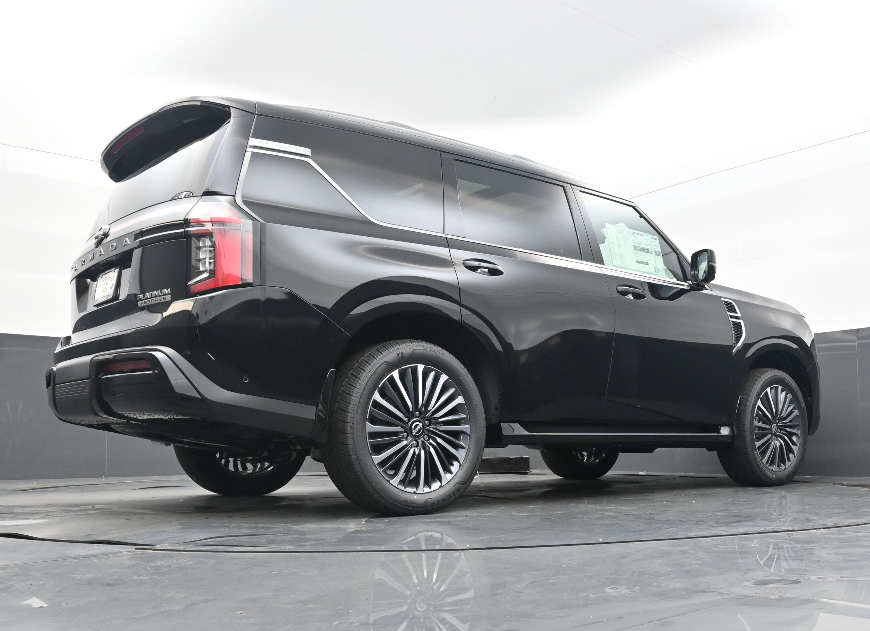 New 2025 Nissan Armada Platinum Reserve image 28