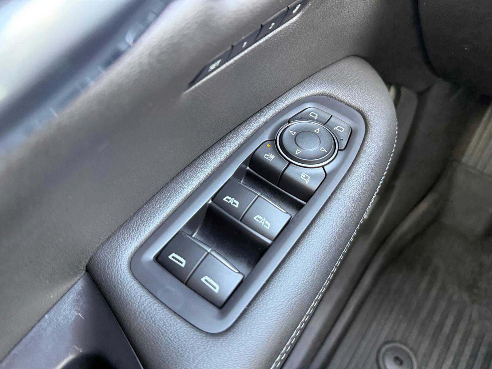 Used 2024 Cadillac XT6 Premium Luxury image 25