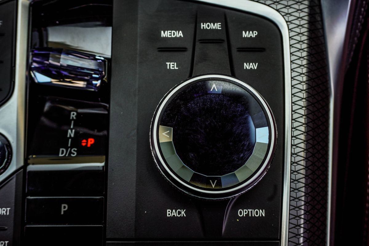 Used 2025 BMW M440i Coupe w/ Premium Package image 23