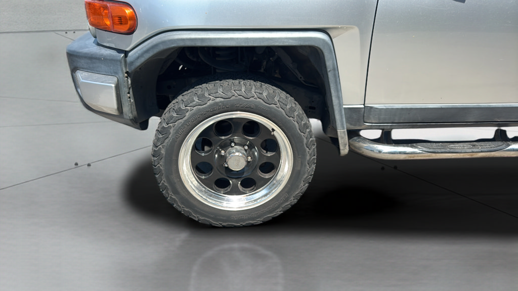Used 2007 Toyota FJ Cruiser 4WD w/ Upgrade Pkg 1 image 36