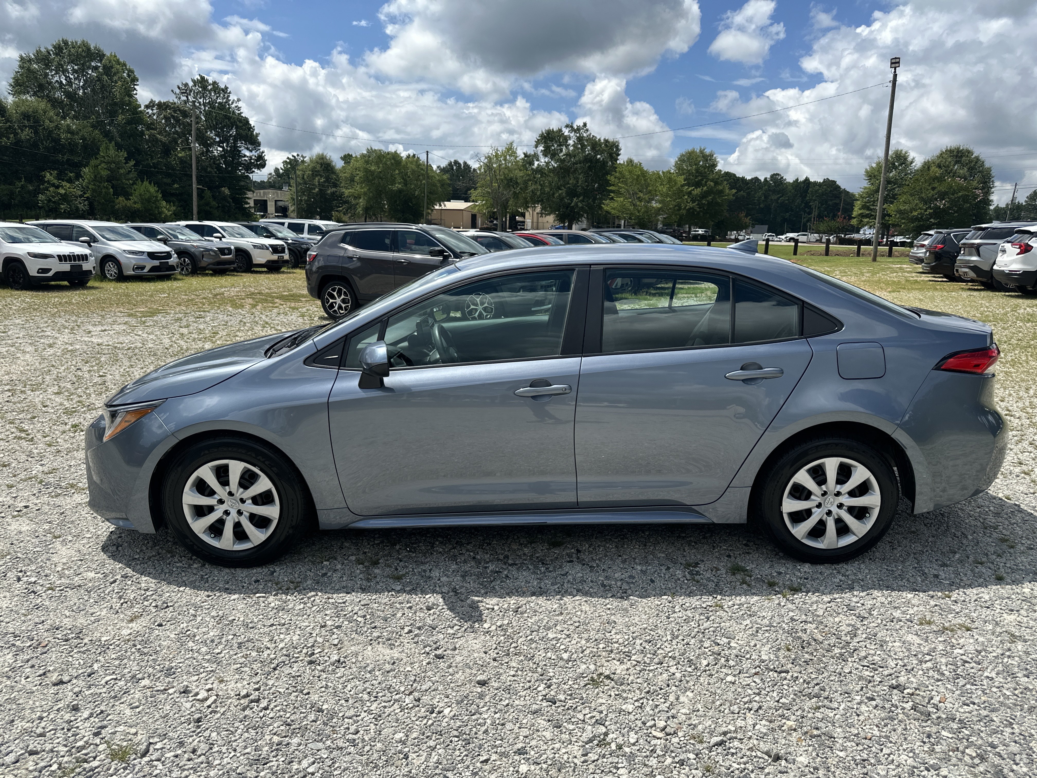 Used 2024 Toyota Corolla LE FWD image 8