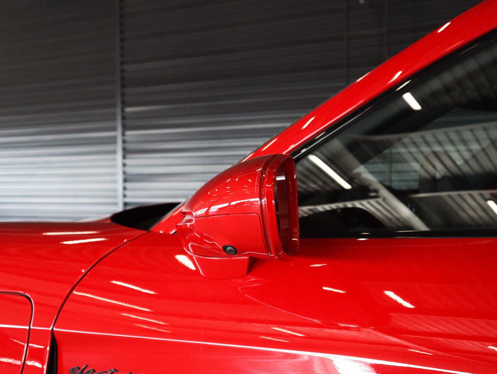 Certified 2024 Porsche Taycan GTS image 30