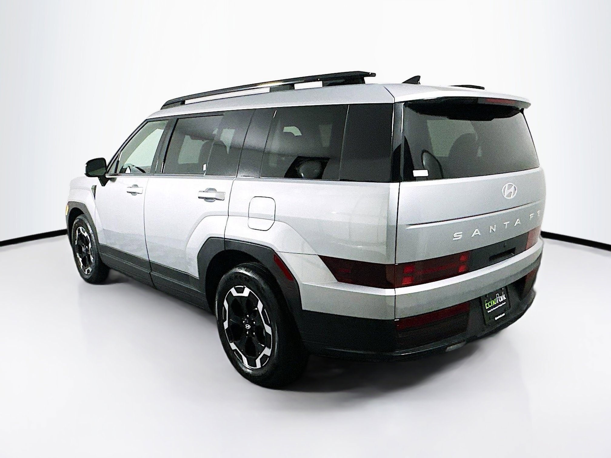 Used 2025 Hyundai Santa Fe SEL image 5