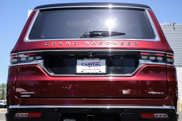 Used 2022 Jeep Grand Wagoneer Series III w/ Flexible Seating Group AWD/4WD image 15
