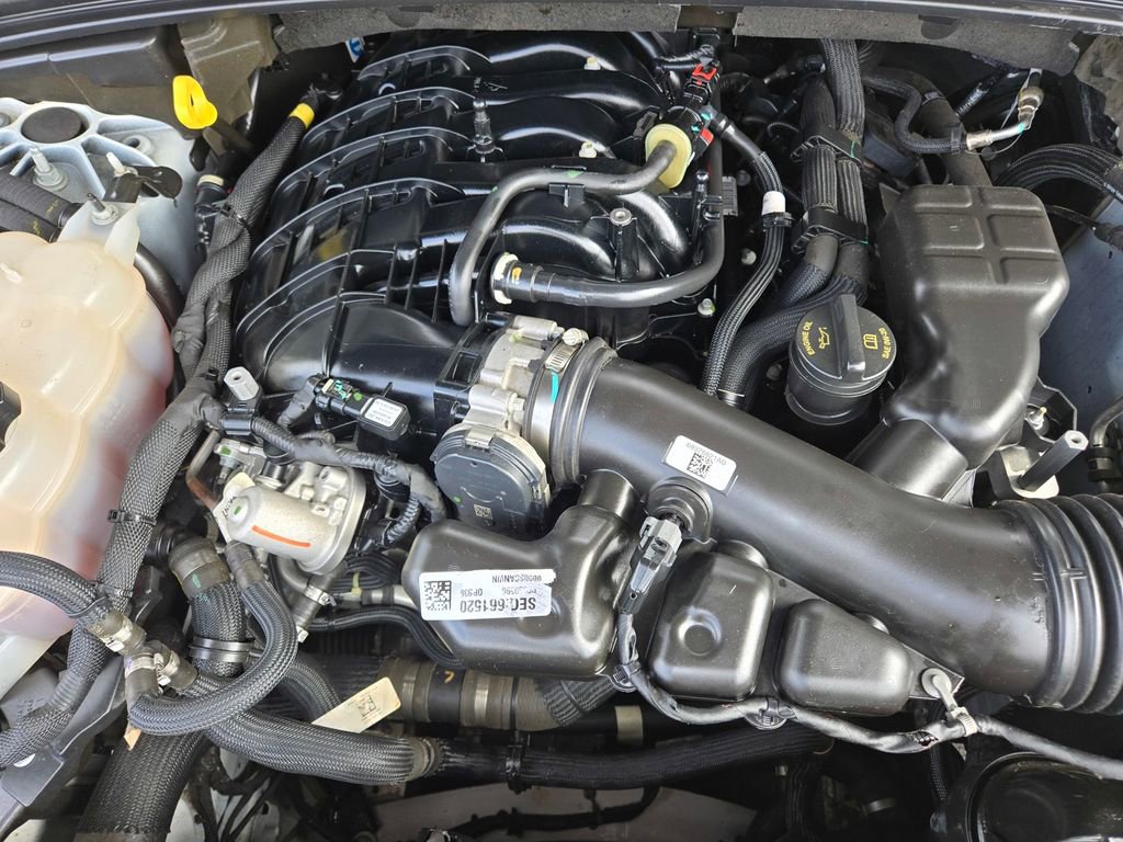 Used 2023 Jeep Grand Cherokee Altitude image 32