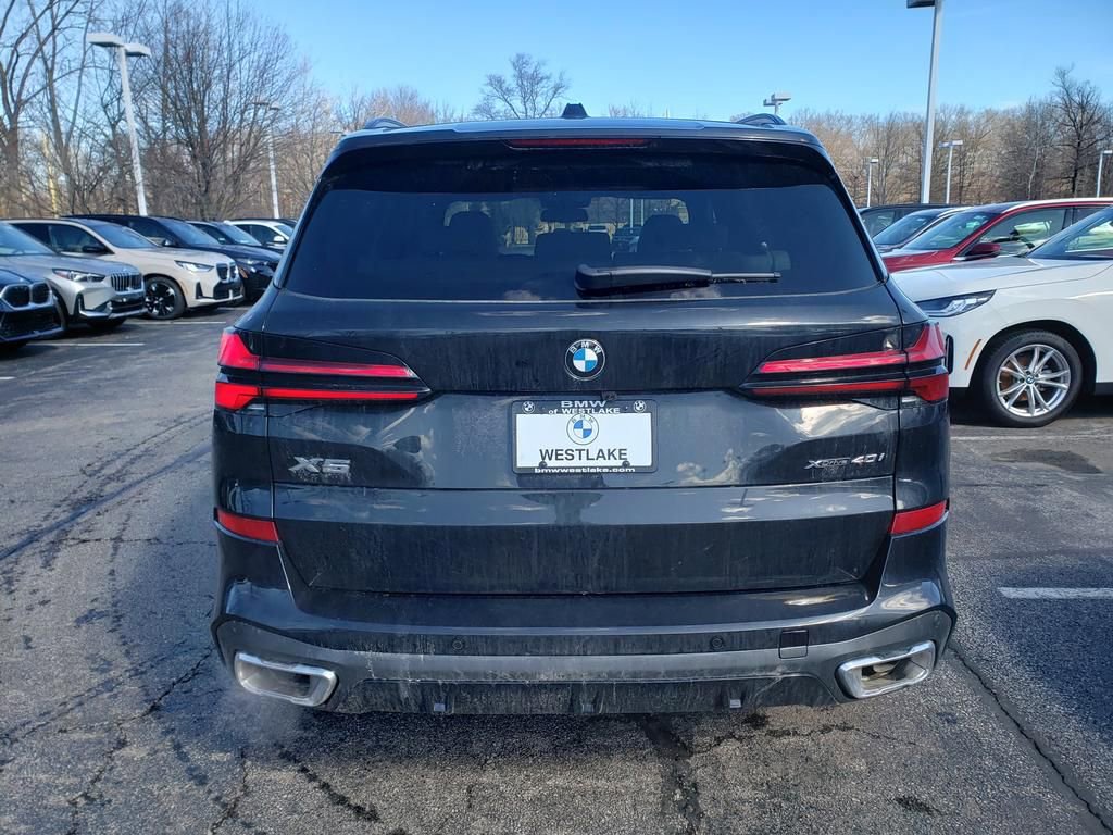 New 2026 BMW X5 xDrive40i w/ M Sport Package image 5