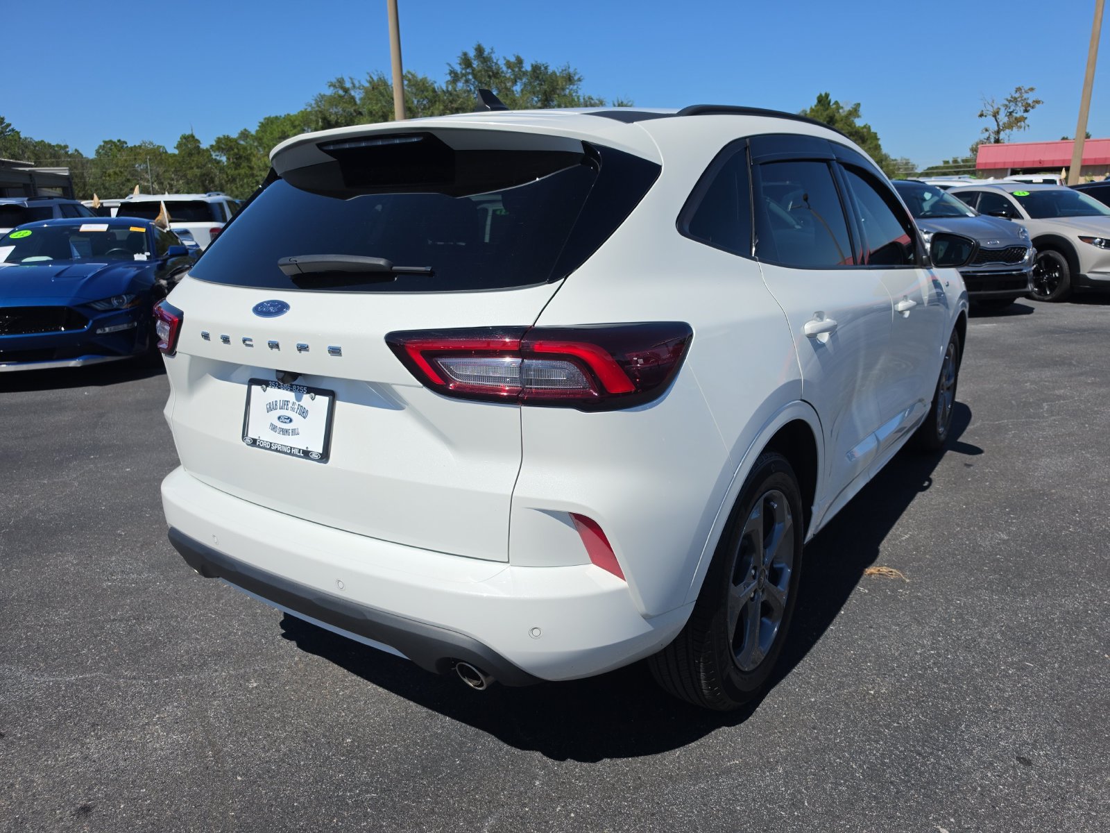 Certified 2024 Ford Escape ST-Line w/ Tech Pack #1 FWD image 5