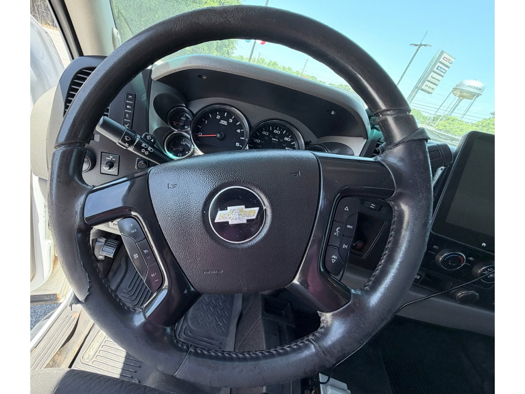 Used 2012 Chevrolet Silverado 3500 W/T AWD/4WD image 15