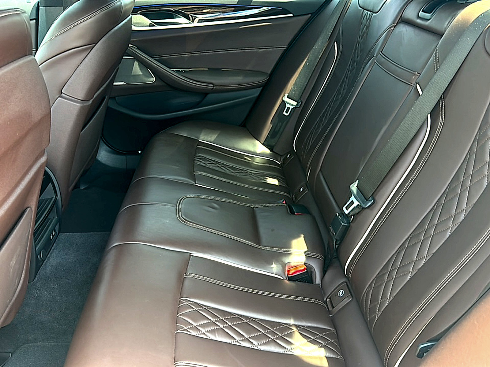 Used 2021 BMW 540i w/ Premium Package RWD image 19