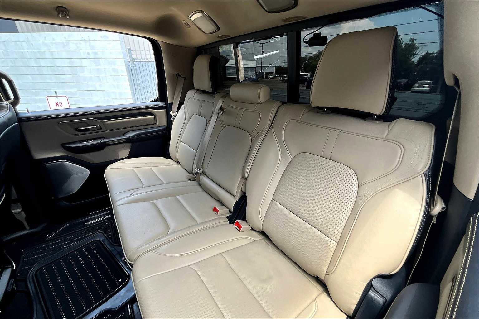 Used 2020 RAM 1500 Limited image 35