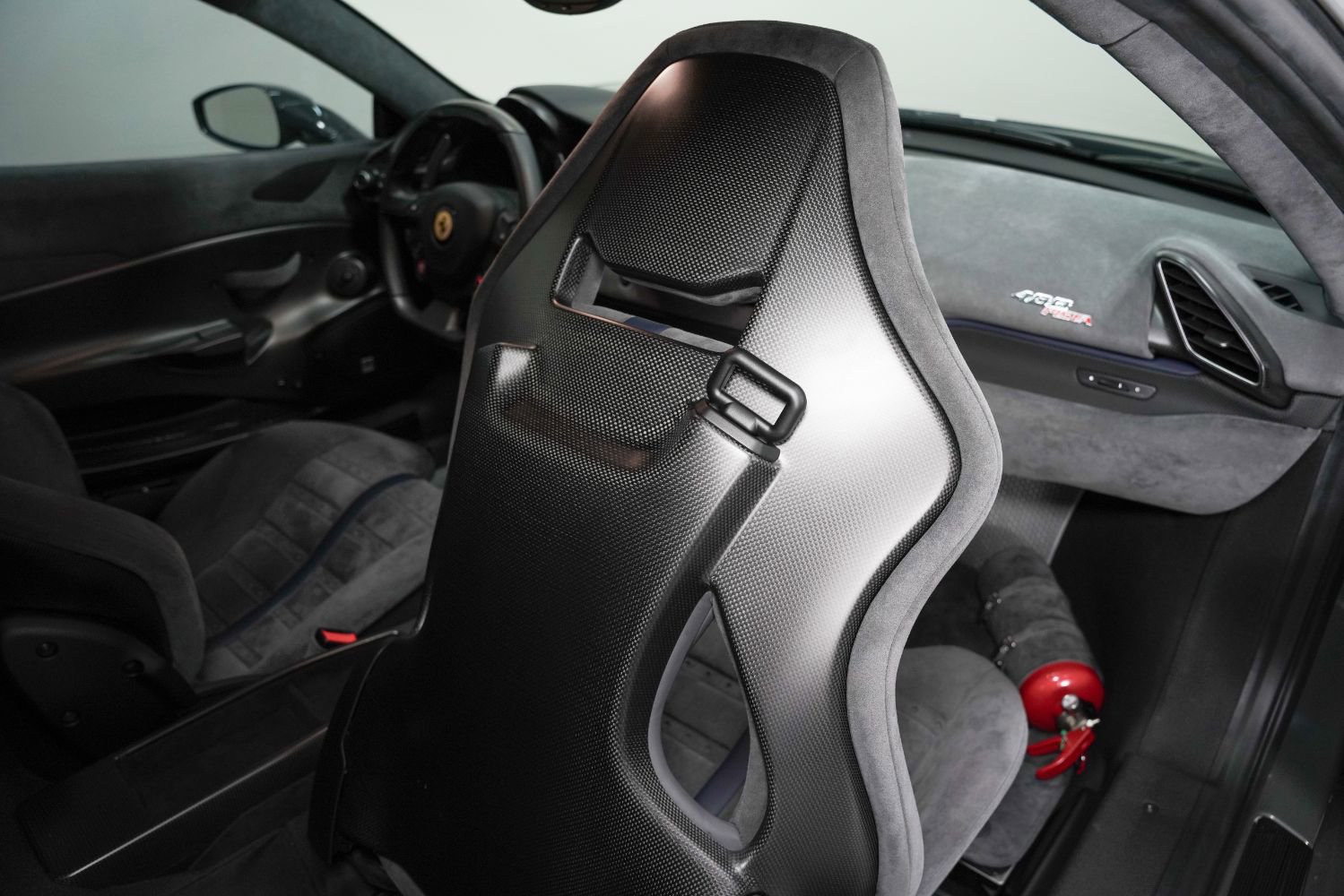 Used 2020 Ferrari 488 Pista Coupe image 39