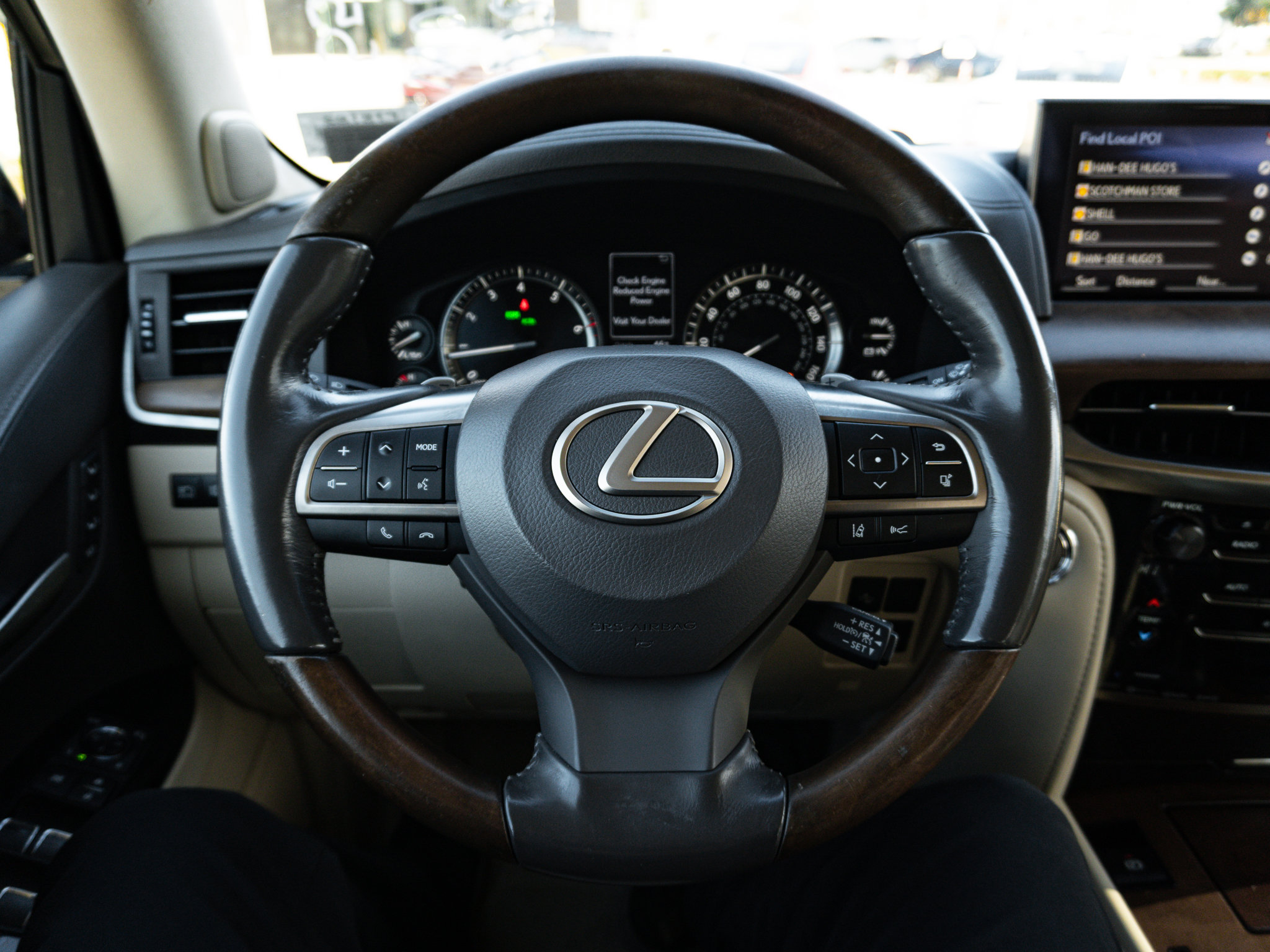 Used 2018 Lexus LX 570 4WD w/ Luxury Package image 16