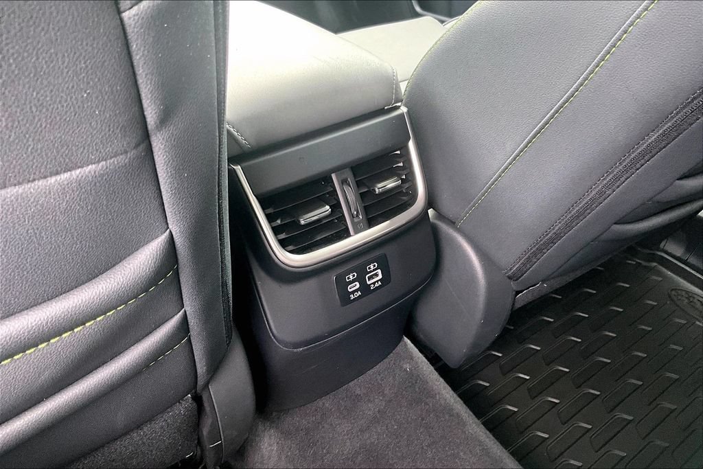 Used 2025 Subaru Outback Onyx Edition AWD/4WD image 33