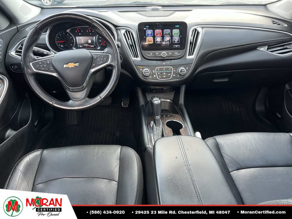 Used 2018 Chevrolet Malibu Premier w/ Premier Sun and Wheel Package FWD image 14