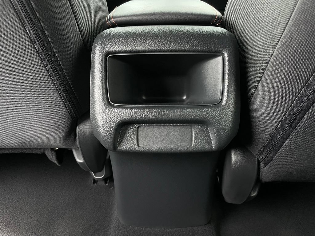 Certified 2025 Honda HR-V Sport image 37