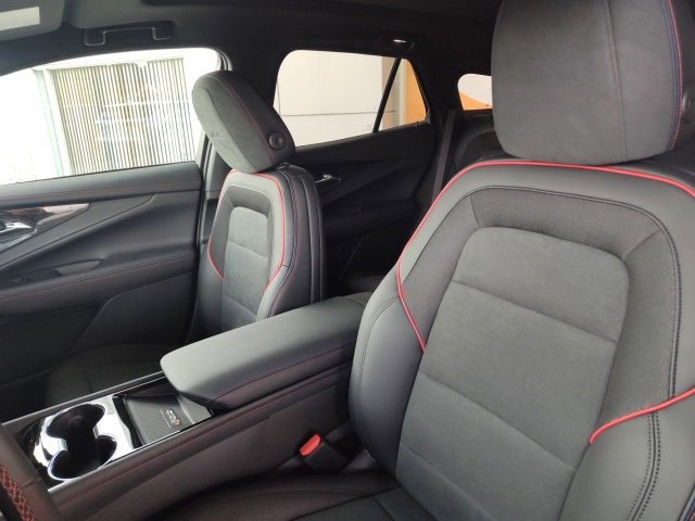 New 2025 Chevrolet Blazer EV RS image 15