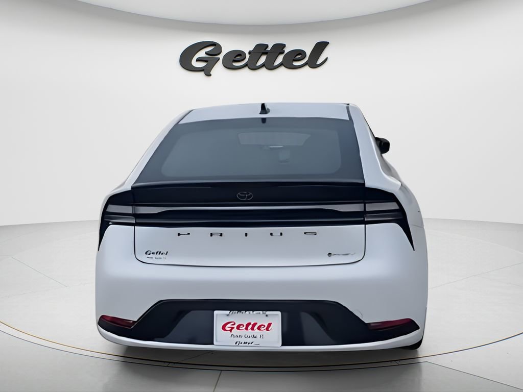 New 2026 Toyota Prius Plug-In Hybrid FWD image 7