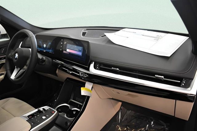 Used 2025 BMW X1 xDrive28i w/ Convenience Package image 14