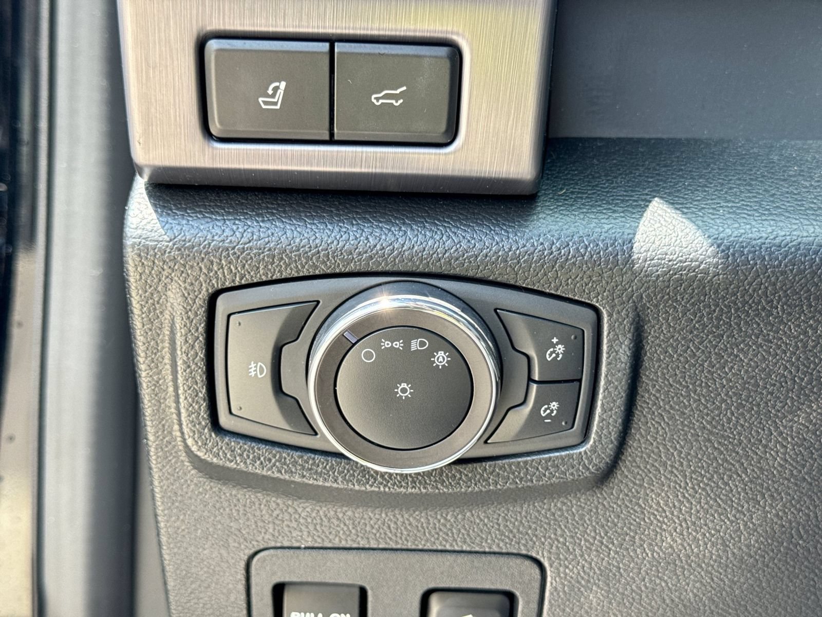 Used 2019 Ford Expedition Platinum AWD/4WD image 31