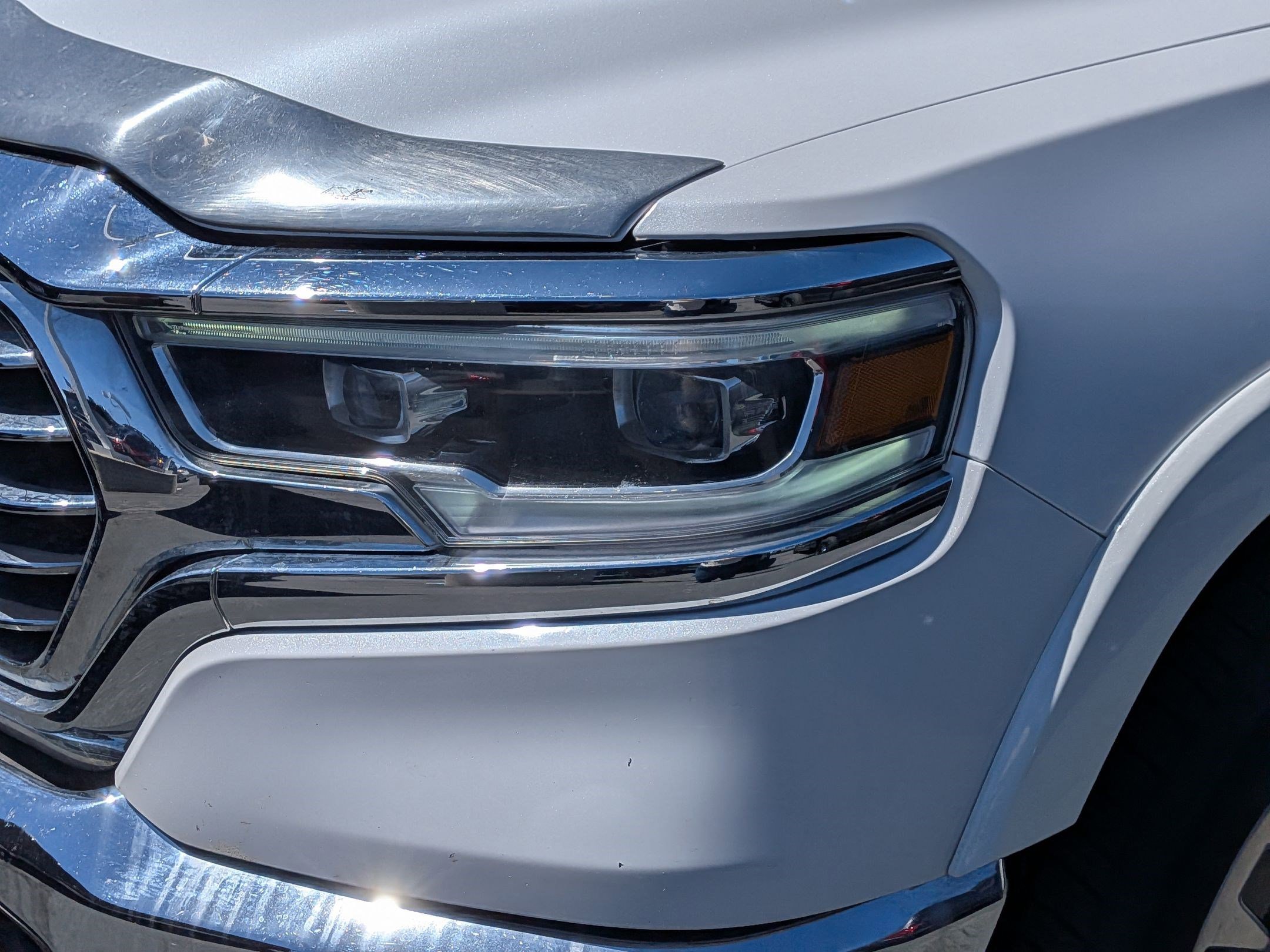 Used 2019 RAM 1500 Limited AWD/4WD image 12