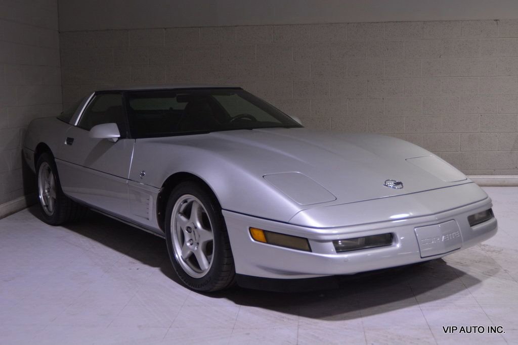 Used 1996 Chevrolet Corvette 2dr Coupe image 1