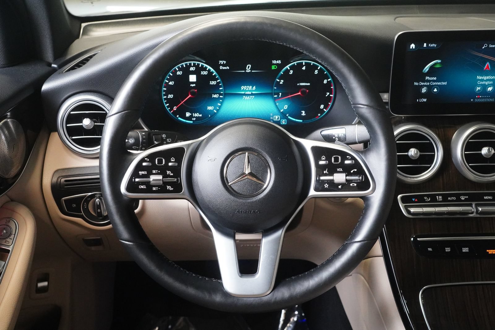 Used 2021 Mercedes-Benz GLC 300 4MATIC image 15