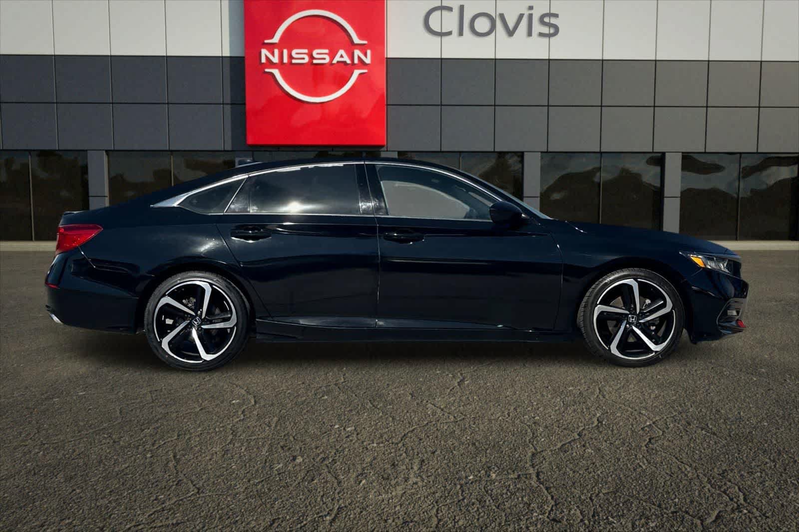 Used 2020 Honda Accord Sport image 9