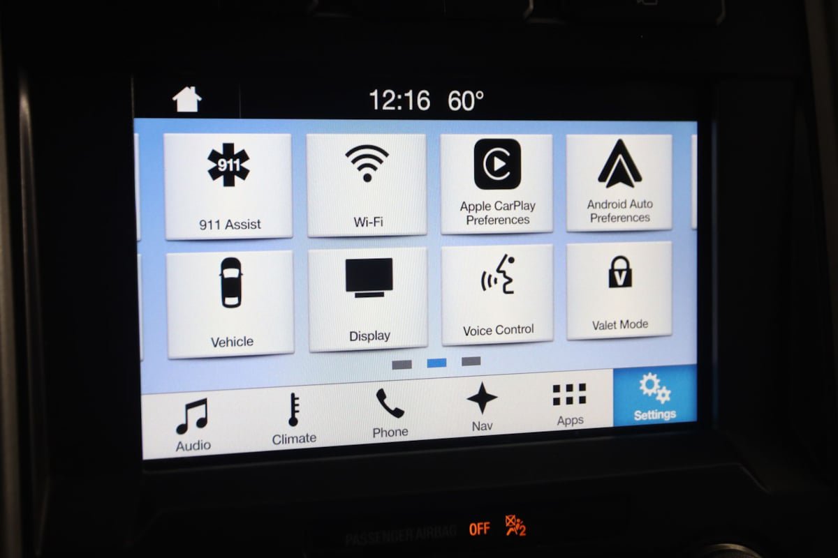 Used 2017 Ford F150 Raptor w/ Equipment Group 802A Luxury AWD/4WD image 10