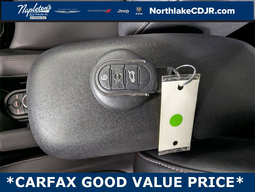 Used 2019 MINI Cooper S w/ Signature Upholstery Package image 26