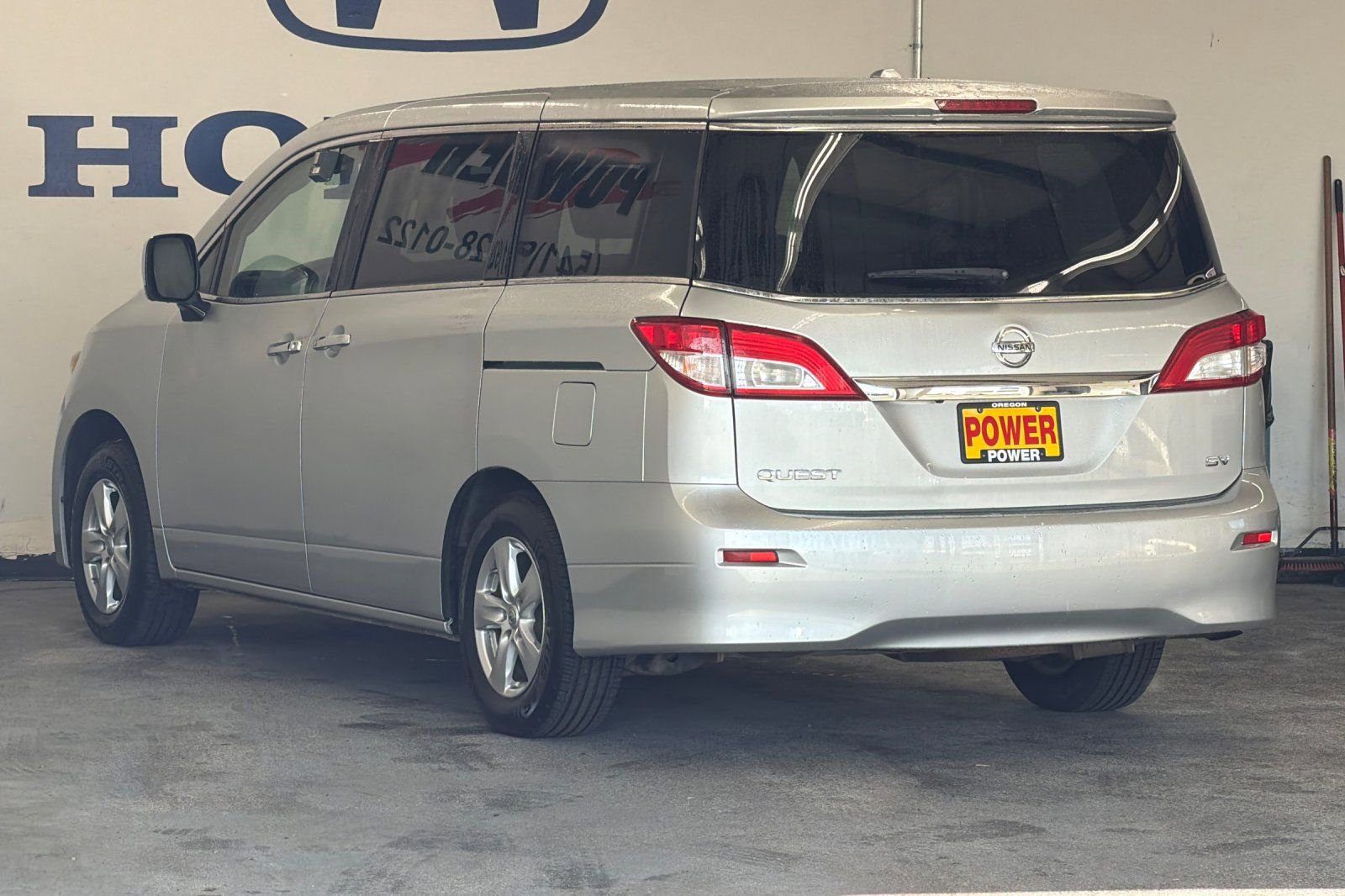 Used 2015 Nissan Quest SV image 5
