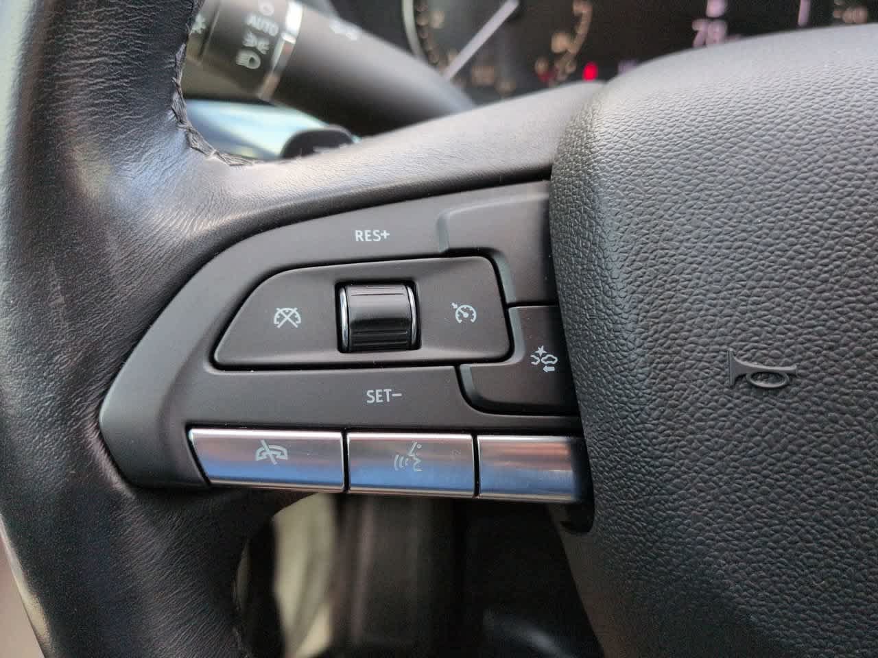 Used 2023 Cadillac XT4 Luxury FWD image 22