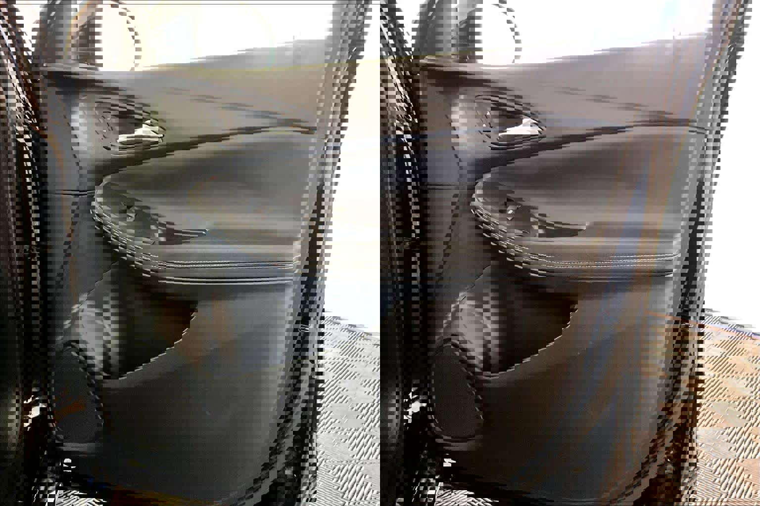 Certified 2023 Buick Encore GX Select w/ Experience Buick Package image 22