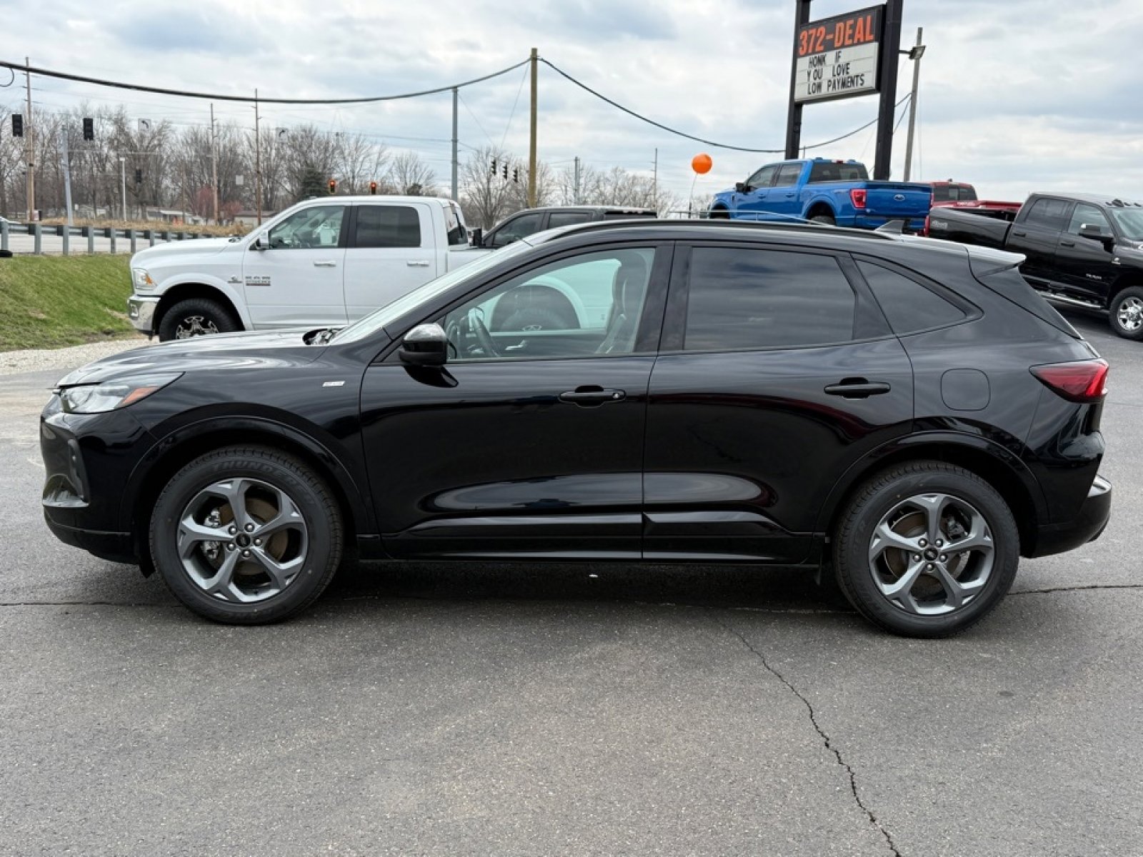 Used 2024 Ford Escape ST-Line Select w/ Tech Pack #1 AWD/4WD image 5
