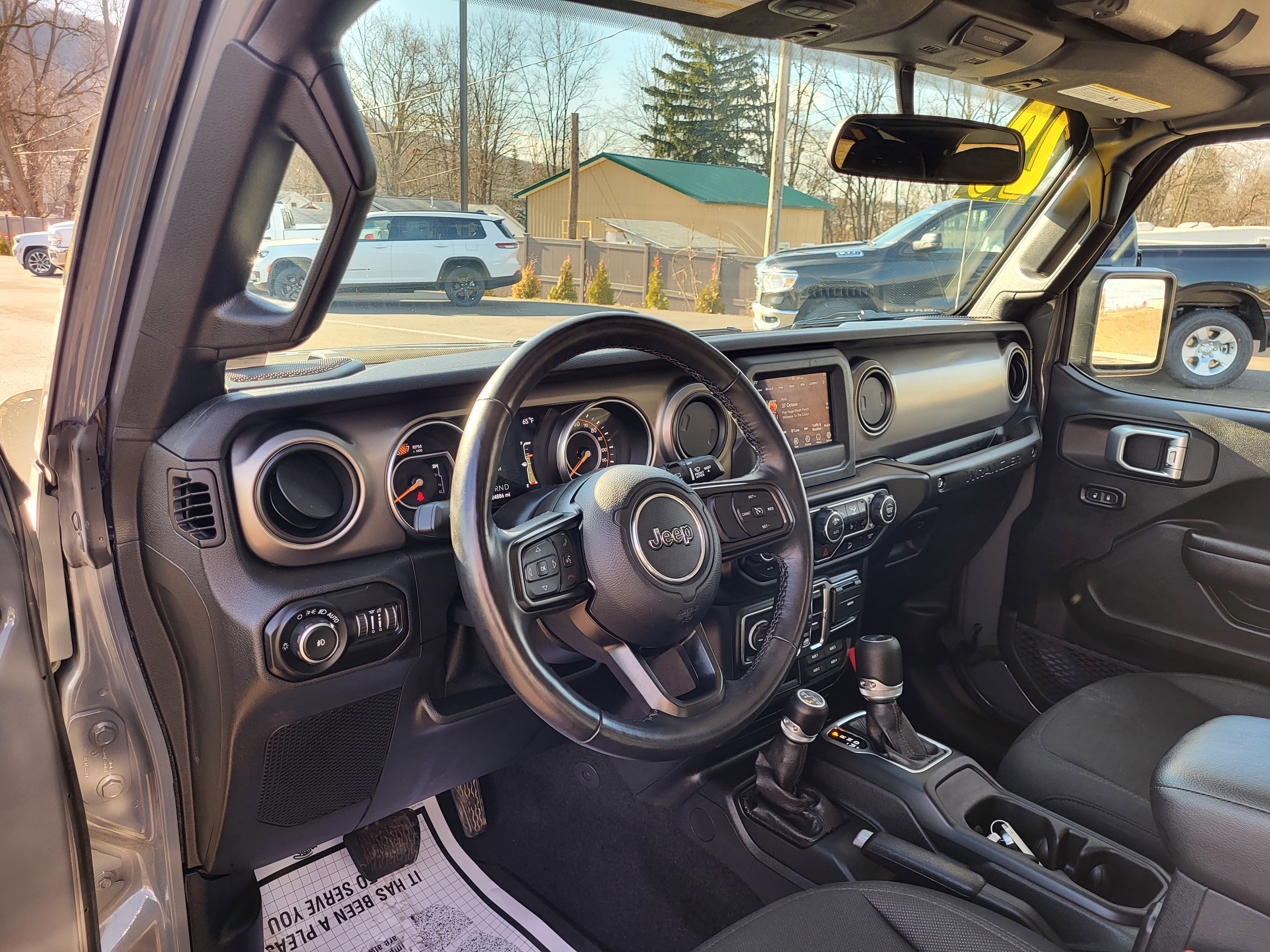 Used 2020 Jeep Wrangler Unlimited Sport image 14