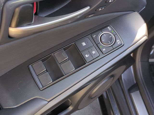 Used 2025 Lexus IS 350 F Sport RWD image 15