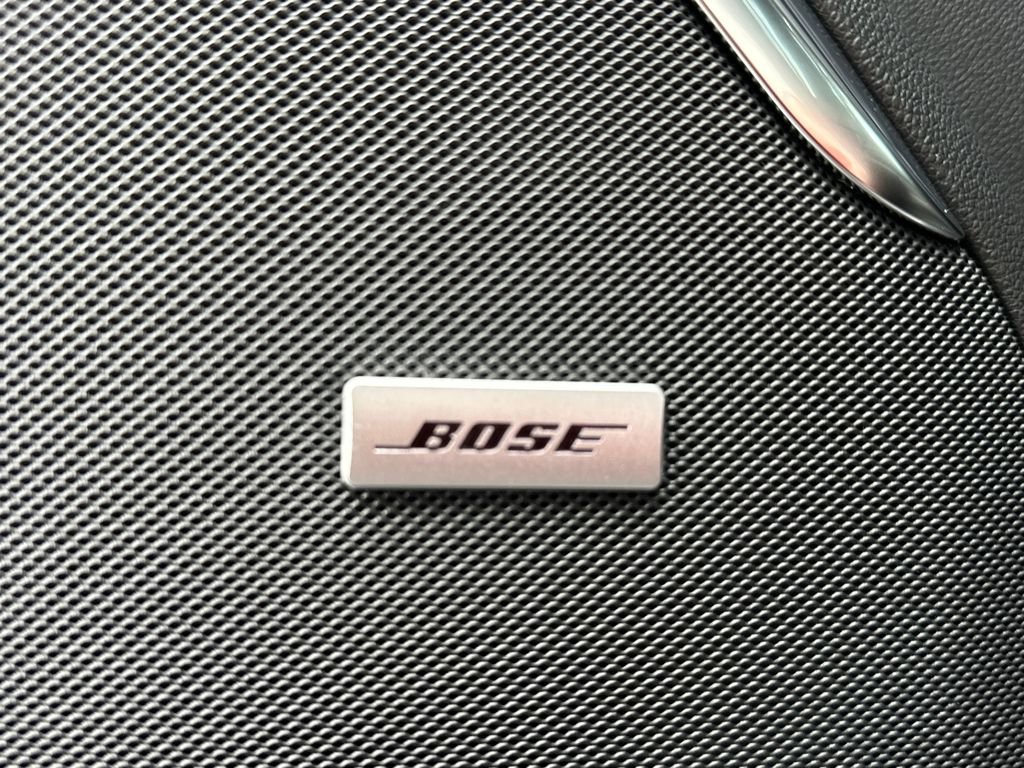 New 2026 Chevrolet Suburban High Country image 16