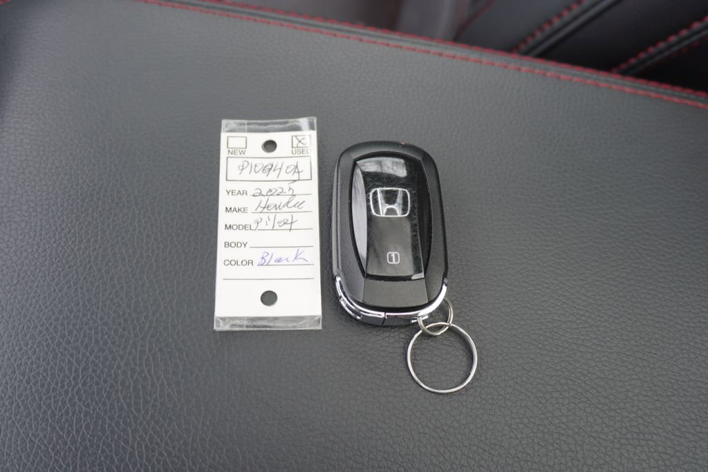 Used 2025 Honda Pilot Black Edition image 40