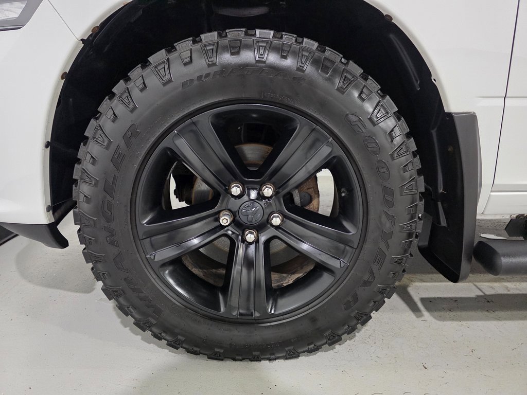 Used 2017 RAM 1500 Sport image 8