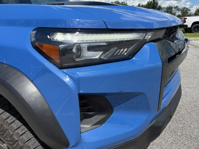 Certified 2025 Chevrolet Colorado ZR2 w/ Technology Package AWD/4WD image 9