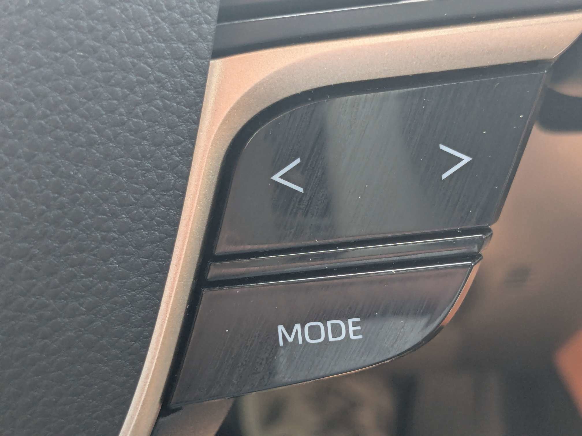 Used 2025 Toyota Crown Signia AWD/4WD image 35