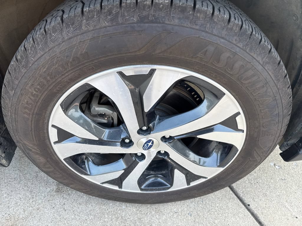 Used 2021 Subaru Outback Limited w/ Popular Package #2 AWD/4WD image 12