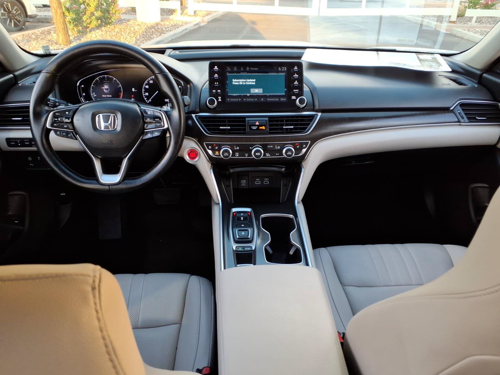 Used 2022 Honda Accord Touring image 10