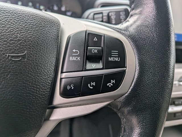 Used 2022 Ford Explorer XLT w/ Equipment Group 202A image 20