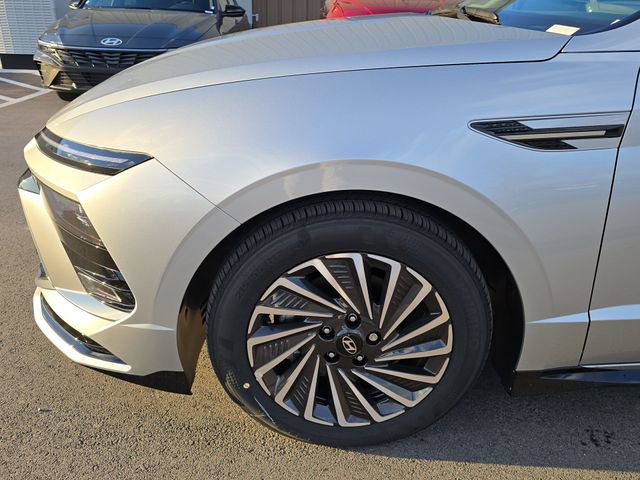 New 2025 Hyundai Sonata SEL FWD image 10