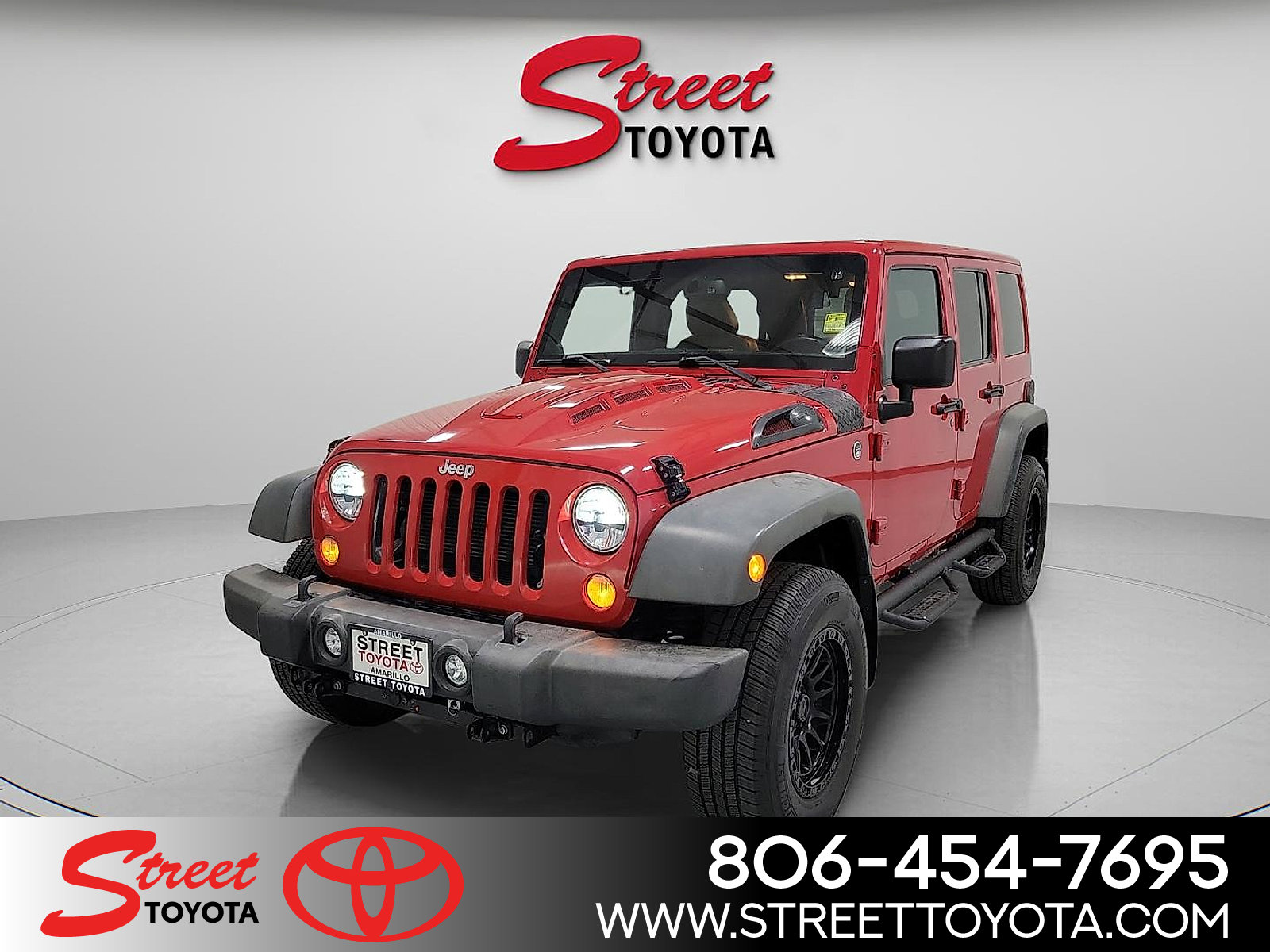 Used 2014 Jeep Wrangler Unlimited Rubicon w/ Connectivity Group image 1