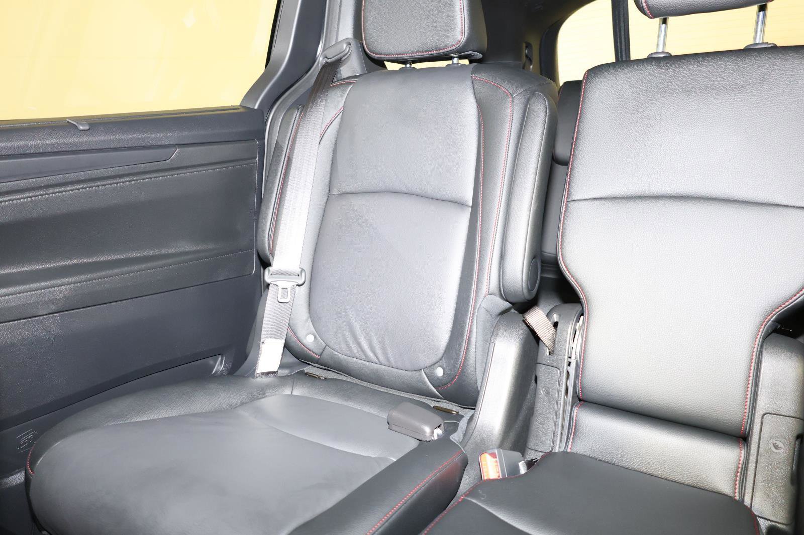 Used 2026 Honda Odyssey Sport-L image 12