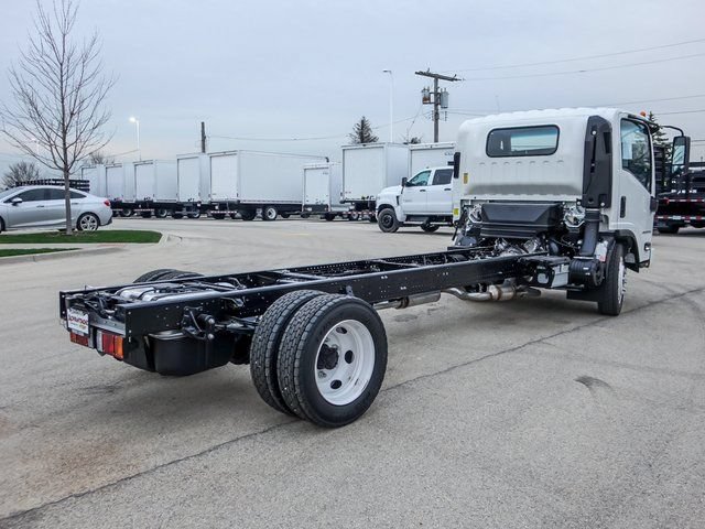 New 2025 Chevrolet Low Cab Forward RWD image 3